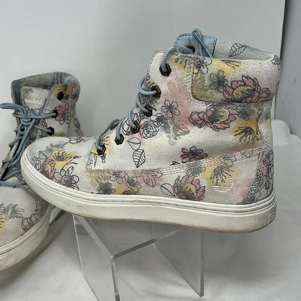 Timberland Londyn Sz 9 Floral Suede Hi Top 6”Sneakers